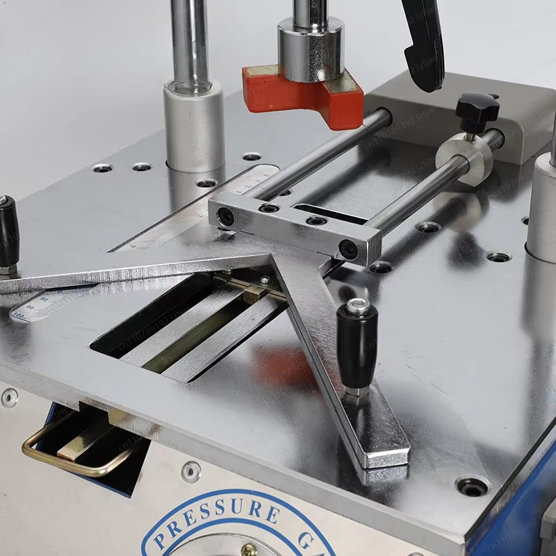 Workshop Tools Pictures - 額縁用小型アングルネイルマシン - カッター機能付き木材フレームパーツ接合用DIY＆ワークショップツール